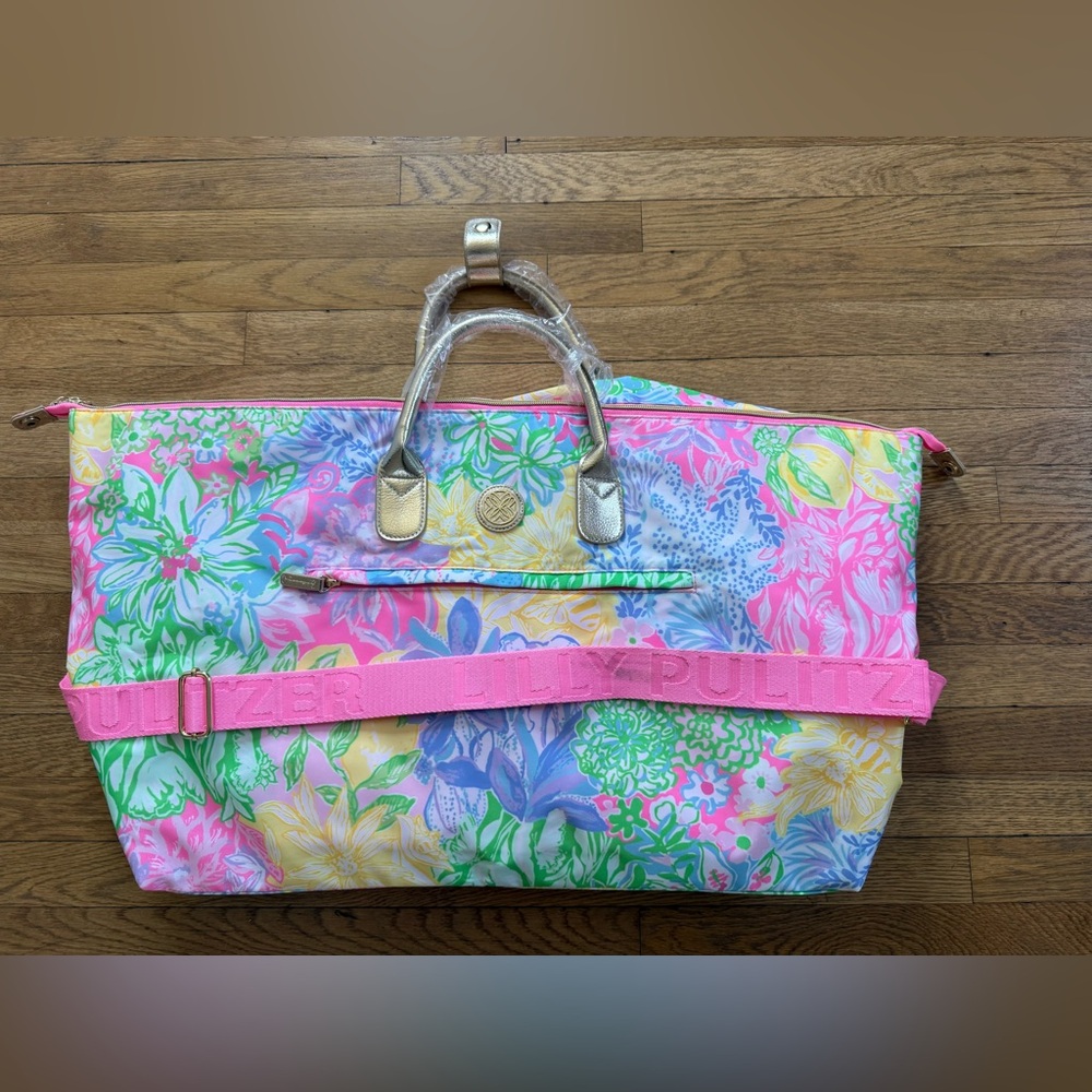 LILLY PULITZER BRIGHT DELIGHT PATCH WEEKENDER BAG… - image 1